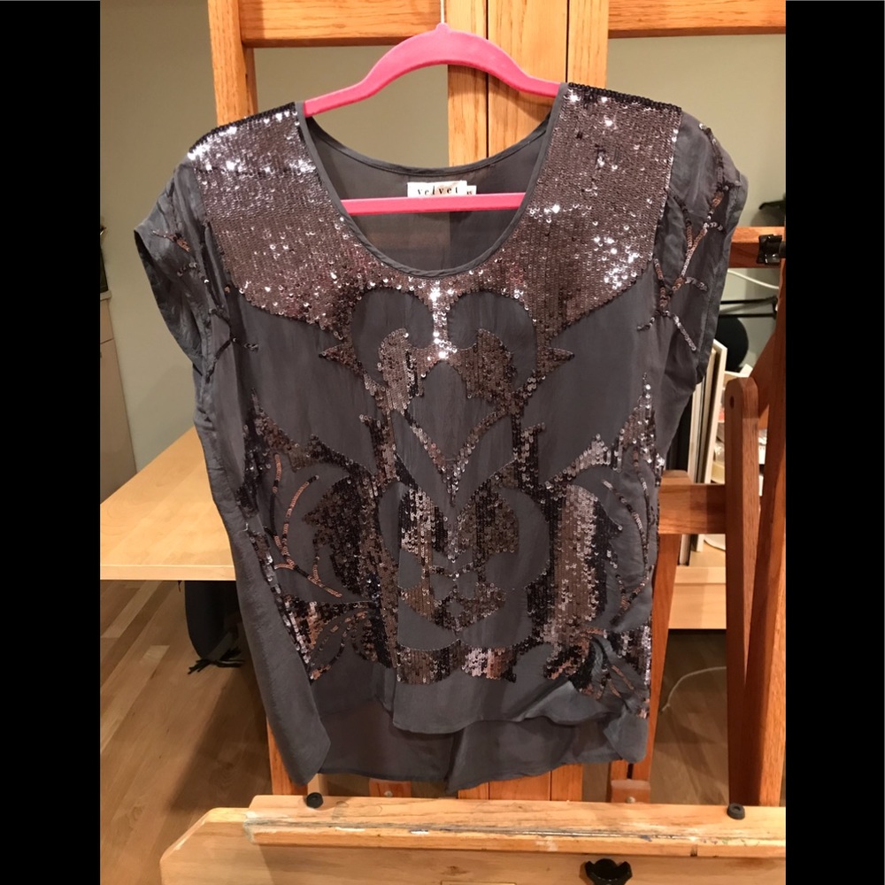 Sequined sleeveless sheer blouse